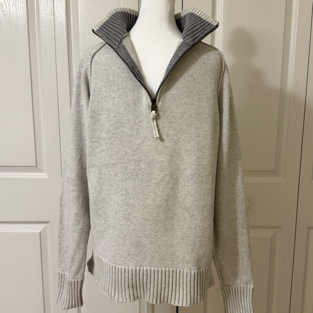 American Eagle Outfitters Gray Quarter-Zip Sweater Sz Medium - Picture 7 of 11